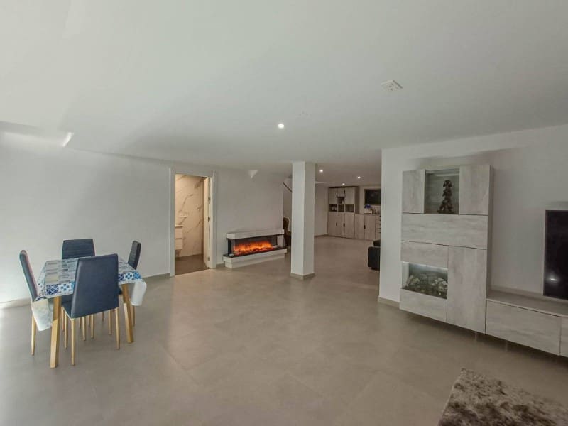 5 soveværelse Villa til salg i Formentera del Segura med swimmingpool - € 450.000 (Ref: 10078239)