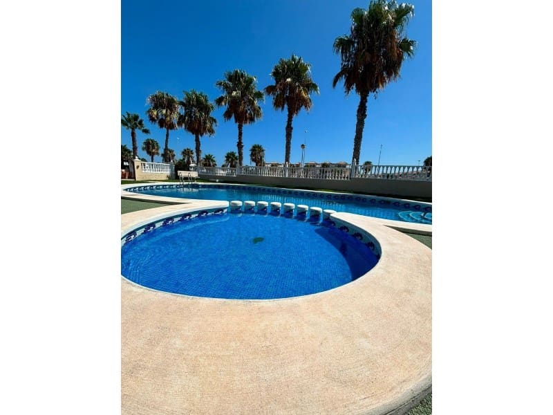 2 Zimmer Villa zu verkaufen in Orihuela Costa mit Pool - 215.000 € (Ref: 10078241)