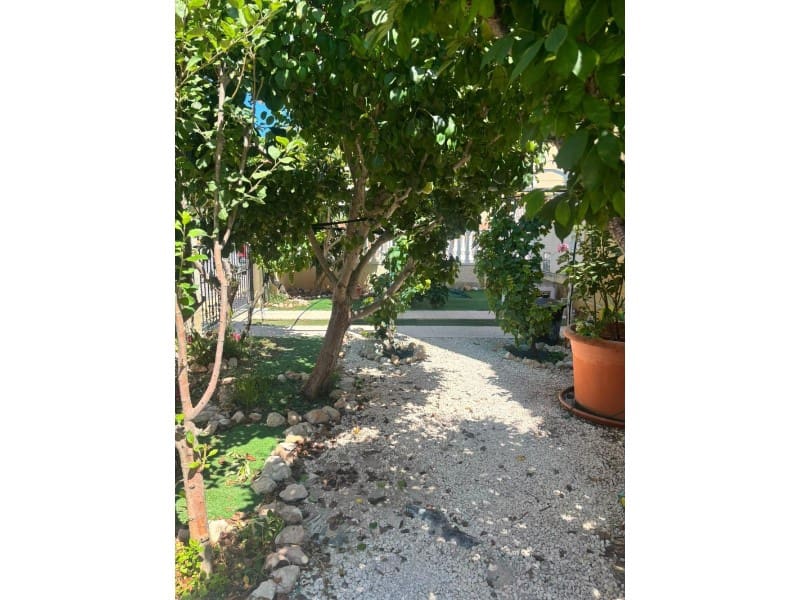 2 Zimmer Villa zu verkaufen in Orihuela Costa mit Pool - 215.000 € (Ref: 10078241)