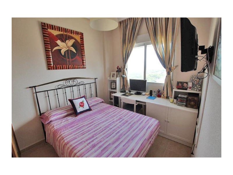 3 slaapkamer Appartement te koop in Guardamar del Segura met zwembad - € 260.000 (Ref: 10078244)