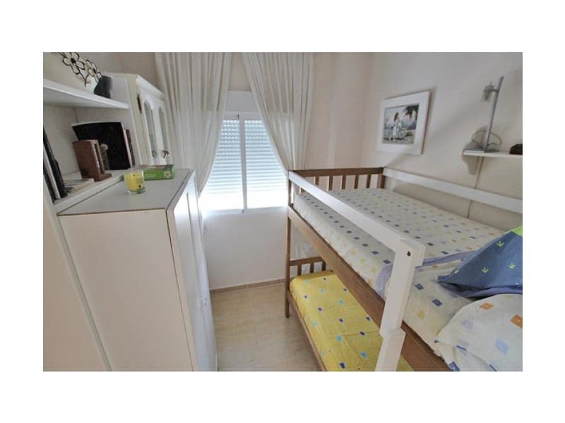 3 slaapkamer Appartement te koop in Guardamar del Segura met zwembad - € 260.000 (Ref: 10078244)