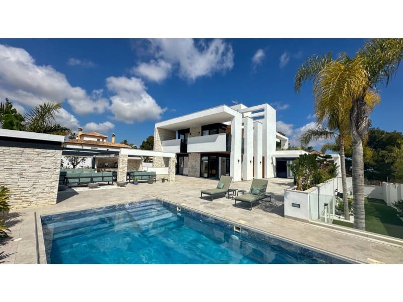 4 camera da letto Villa in vendita in Orihuela Costa con piscina garage - 2.950.000 € (Rif: 10080992)