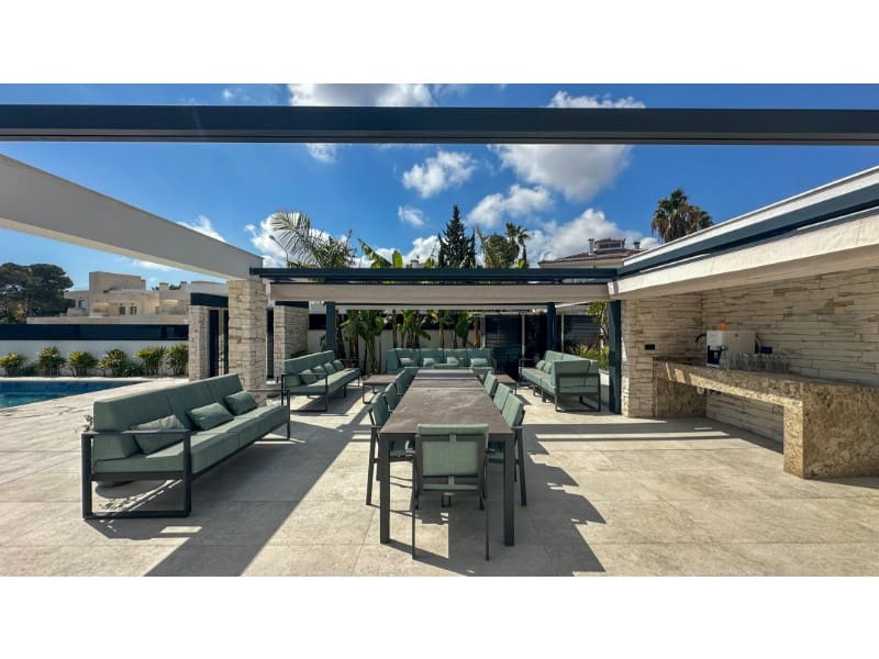 4 camera da letto Villa in vendita in Orihuela Costa con piscina garage - 2.950.000 € (Rif: 10080992)