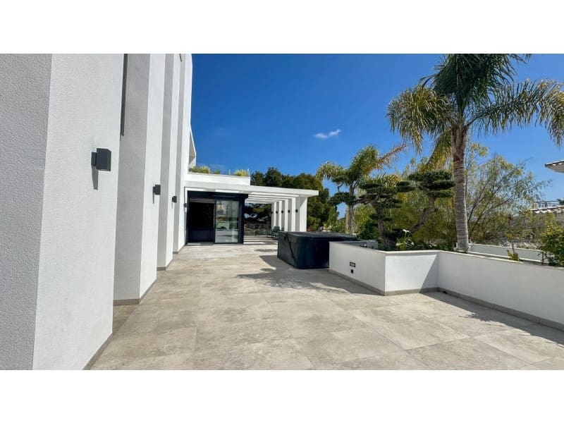 4 camera da letto Villa in vendita in Orihuela Costa con piscina garage - 2.950.000 € (Rif: 10080992)