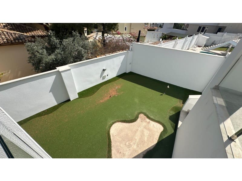4 camera da letto Villa in vendita in Orihuela Costa con piscina garage - 2.950.000 € (Rif: 10080992)