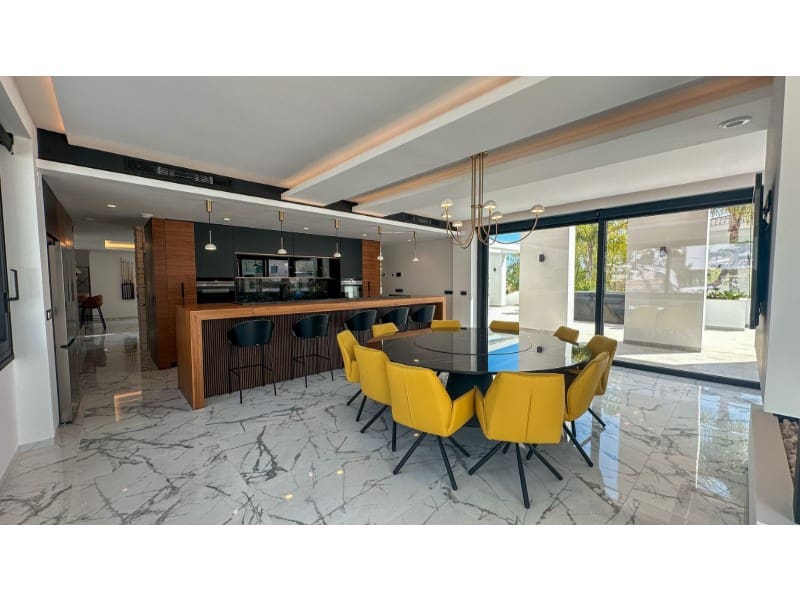 4 camera da letto Villa in vendita in Orihuela Costa con piscina garage - 2.950.000 € (Rif: 10080992)