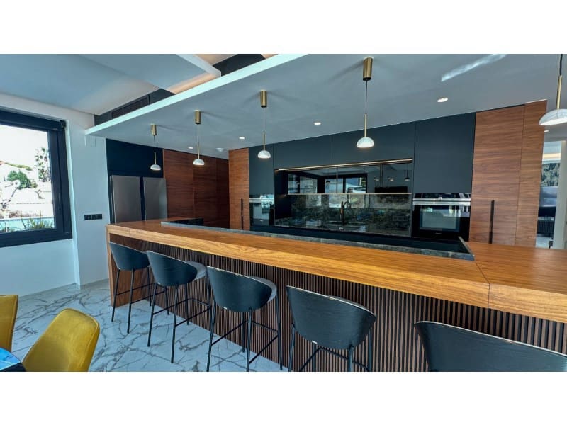4 camera da letto Villa in vendita in Orihuela Costa con piscina garage - 2.950.000 € (Rif: 10080992)