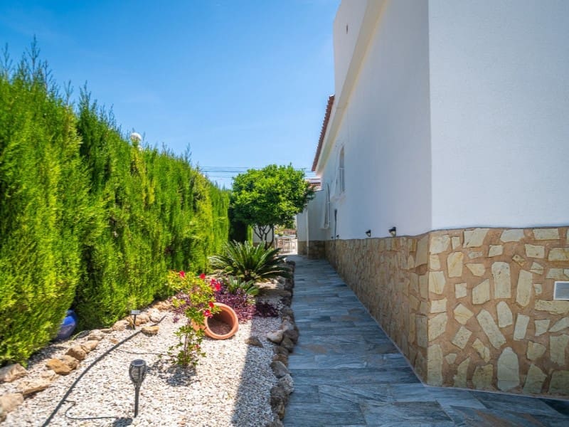 3 soveværelse Villa til salg i San Fulgencio med swimmingpool garage - € 525.000 (Ref: 10080994)