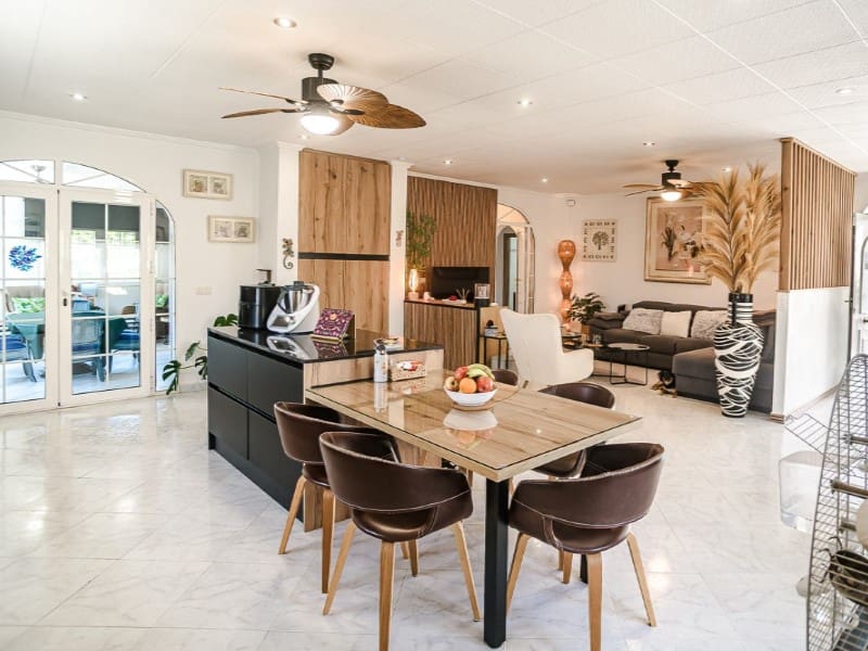 3 soveværelse Villa til salg i San Fulgencio med swimmingpool garage - € 525.000 (Ref: 10080994)