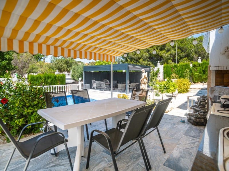 3 soveværelse Villa til salg i San Fulgencio med swimmingpool garage - € 525.000 (Ref: 10080994)