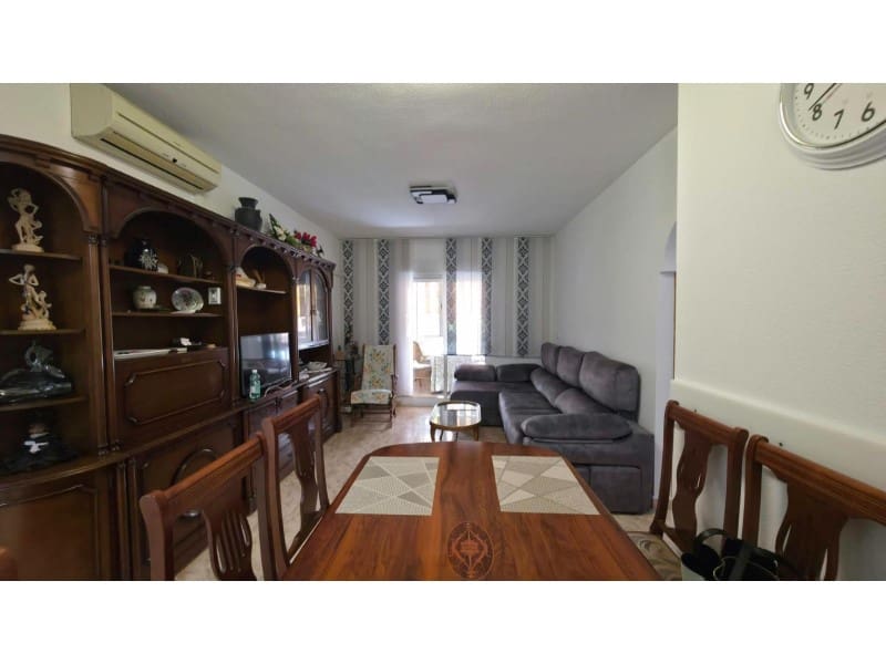 3 quarto Apartamento para venda em Torrevieja com piscina - 187 900 € (Ref: 10080995)