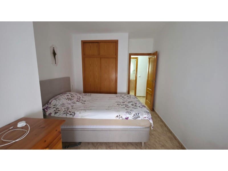 3 quarto Apartamento para venda em Torrevieja com piscina - 187 900 € (Ref: 10080995)