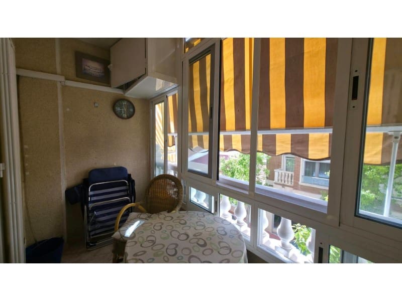 3 quarto Apartamento para venda em Torrevieja com piscina - 187 900 € (Ref: 10080995)