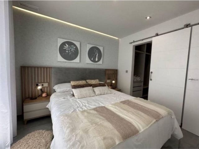 3 sovrum Villa till salu i Los Altos med pool - 690 000 € (Ref: 10081003)
