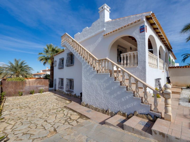 3 sypialnia Willa na sprzedaż w El Chaparral z basenem - 345 000 € (Ref: 10086099)