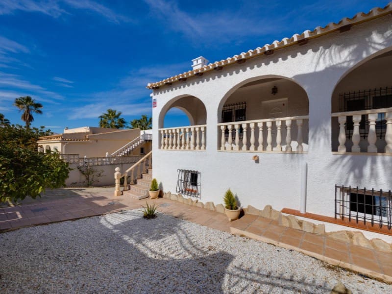 3 sypialnia Willa na sprzedaż w El Chaparral z basenem - 345 000 € (Ref: 10086099)