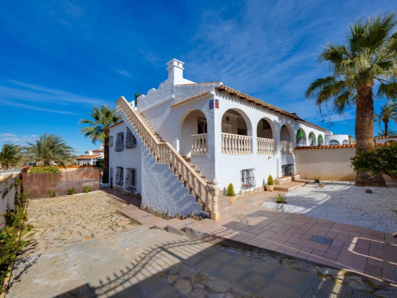 3 sypialnia Willa na sprzedaż w El Chaparral z basenem - 345 000 € (Ref: 10086099)