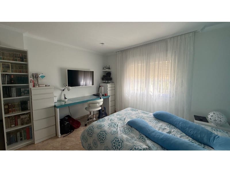 7 soveværelse Villa til salg i Los Altos med swimmingpool - € 930.000 (Ref: 10086102)