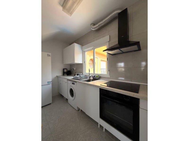 2 soverom Leilighet til salgs i Torrevieja med svømmebasseng - € 159 900 (Ref: 10089457)