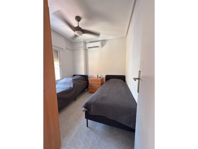 2 soverom Leilighet til salgs i Torrevieja med svømmebasseng - € 159 900 (Ref: 10089457)