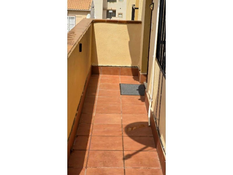 2 soverom Leilighet til salgs i Torrevieja med svømmebasseng - € 159 900 (Ref: 10089457)