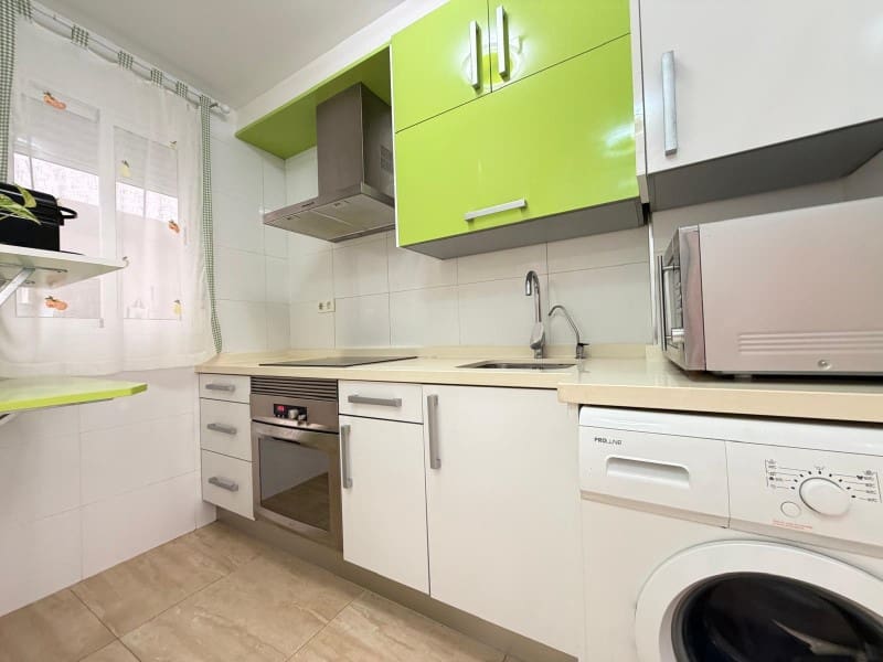 2 slaapkamer Appartement te koop in Torrevieja - € 179.900 (Ref: 10089458)