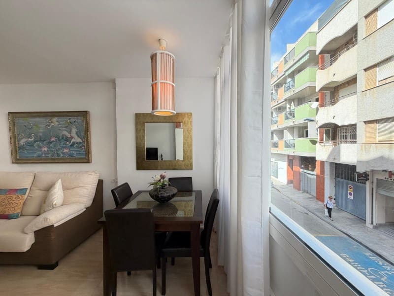 2 slaapkamer Appartement te koop in Torrevieja - € 179.900 (Ref: 10089458)