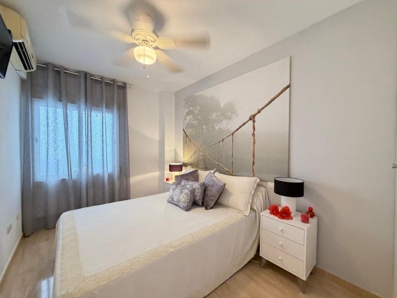 2 slaapkamer Appartement te koop in Torrevieja - € 179.900 (Ref: 10089458)