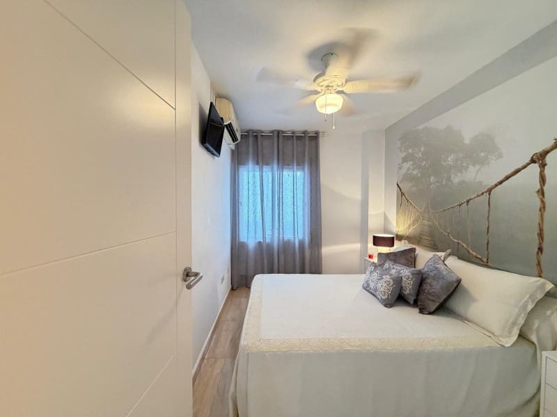 2 slaapkamer Appartement te koop in Torrevieja - € 179.900 (Ref: 10089458)