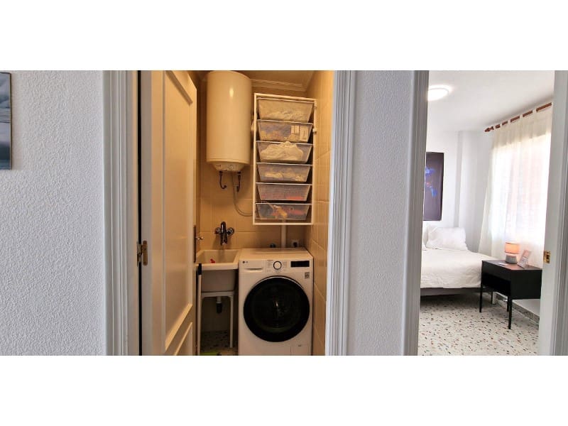 2 soveværelse Lejlighed til salg i Torrevieja - € 299.000 (Ref: 10089459)