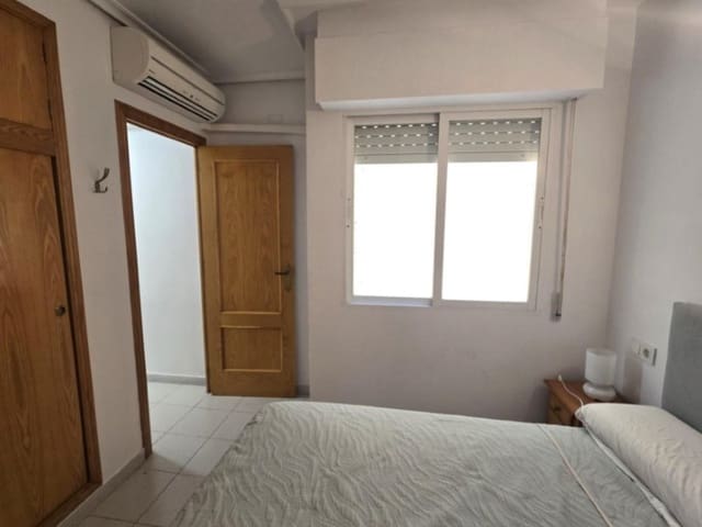 2 quarto Apartamento para venda em Los Europeos, Torrevieja - 149 000 € (Ref: 10089461)