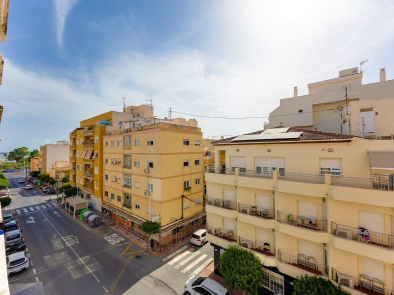 1 soveværelse Lejlighed til salg i Torrevieja - € 159.969 (Ref: 10089464)