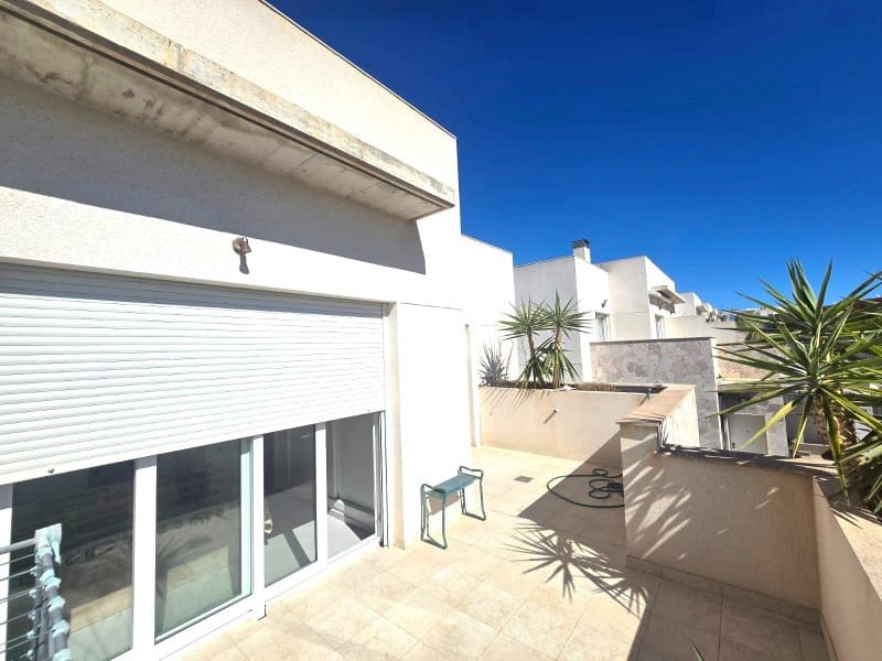 3 bedroom Townhouse for sale in Torrevieja - € 295,000 (Ref: 10089465)
