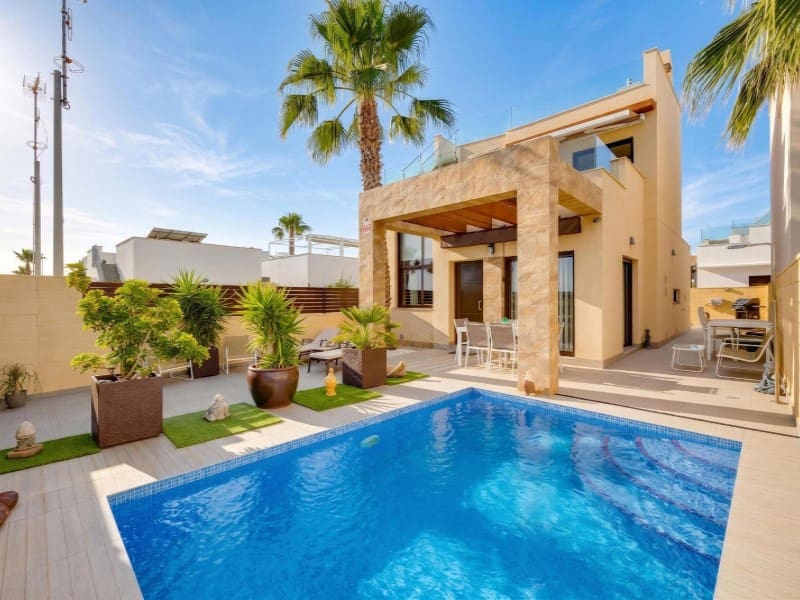 3 Zimmer Villa zu verkaufen in Ciudad Quesada mit Pool - 379.969 € (Ref: 10089466)
