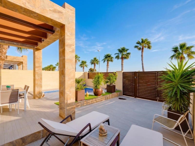 3 Zimmer Villa zu verkaufen in Ciudad Quesada mit Pool - 379.969 € (Ref: 10089466)