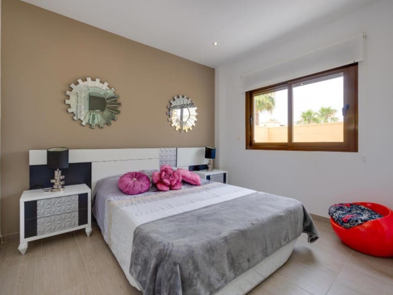 3 Zimmer Villa zu verkaufen in Ciudad Quesada mit Pool - 379.969 € (Ref: 10089466)