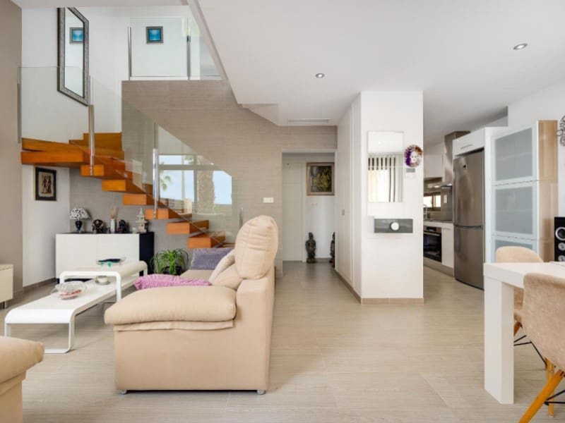 3 Zimmer Villa zu verkaufen in Ciudad Quesada mit Pool - 379.969 € (Ref: 10089466)