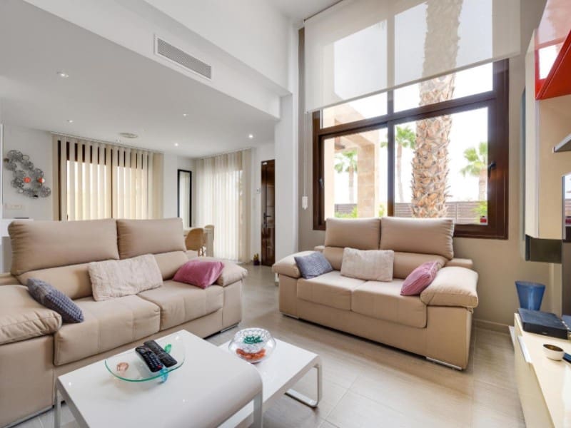 3 Zimmer Villa zu verkaufen in Ciudad Quesada mit Pool - 379.969 € (Ref: 10089466)