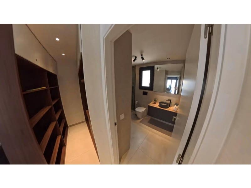 2 slaapkamer Penthouse te koop in La Veleta met garage - € 389.000 (Ref: 10094433)