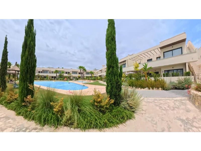 2 slaapkamer Penthouse te koop in La Veleta met garage - € 389.000 (Ref: 10094433)