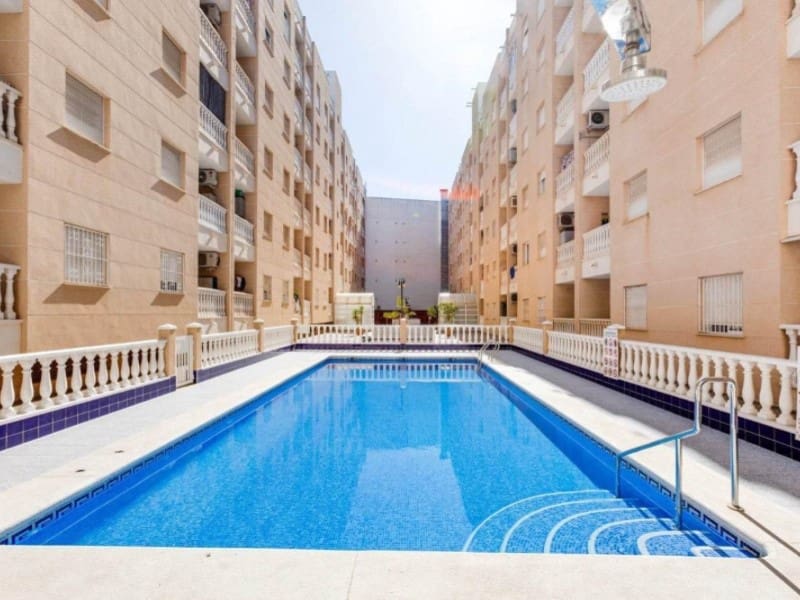 3 chambre Appartement à vendre à Torrevieja - 190 000 € (Ref: 10094434)