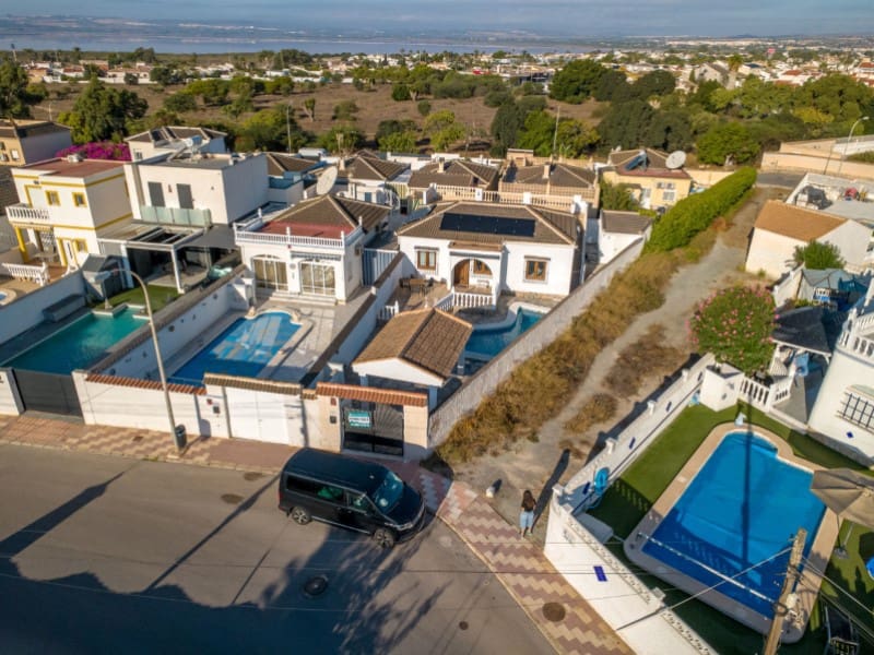 3 camera da letto Villa in vendita in El Chaparral con piscina - 349.000 € (Rif: 10109410)
