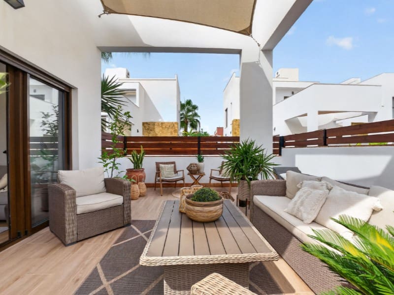 3 bedroom Villa for sale in Torrevieja with pool garage - € 365,000 (Ref: 10119726)