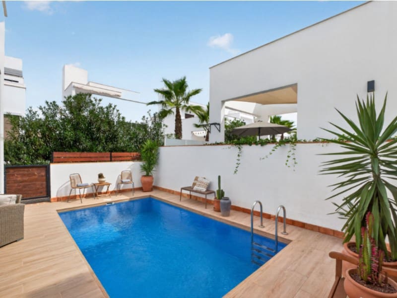 3 bedroom Villa for sale in Torrevieja with pool garage - € 365,000 (Ref: 10119726)