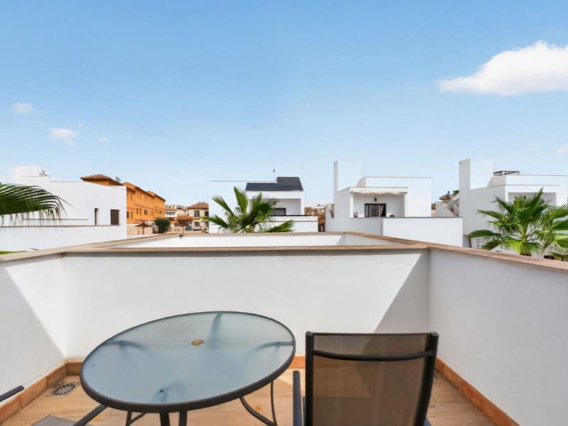 3 bedroom Villa for sale in Torrevieja with pool garage - € 365,000 (Ref: 10119726)