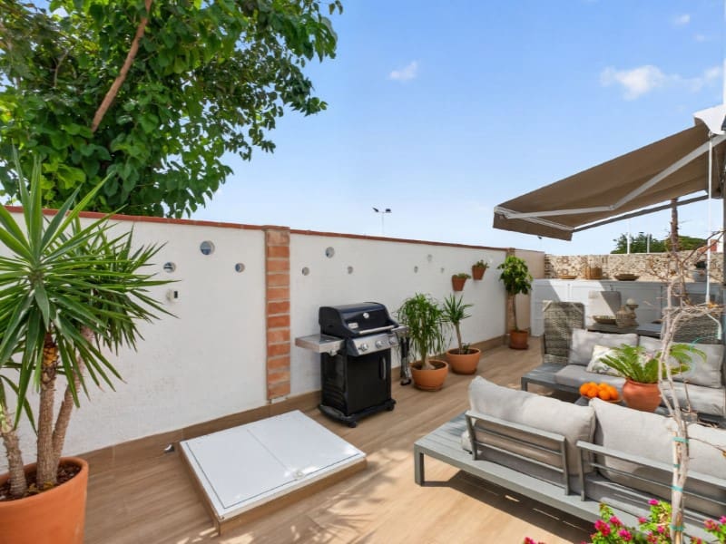 3 bedroom Villa for sale in Torrevieja with pool garage - € 365,000 (Ref: 10119726)