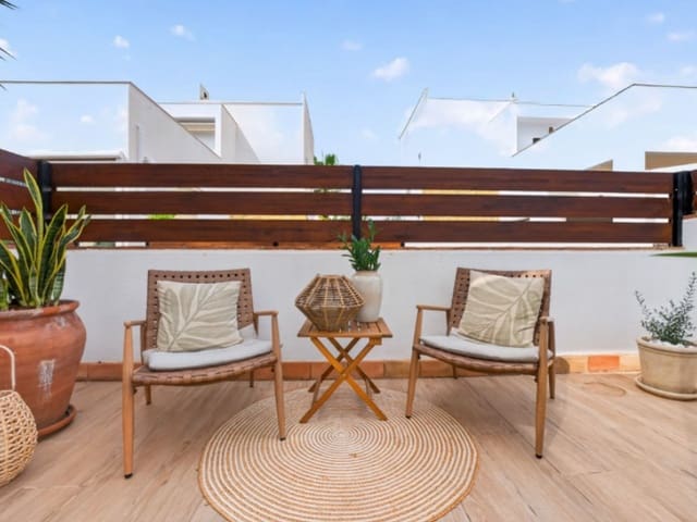 3 quarto Moradia para venda em Parque Acuático - Sector 25, Torrevieja com piscina garagem - 365 000 € (Ref: 10119726)