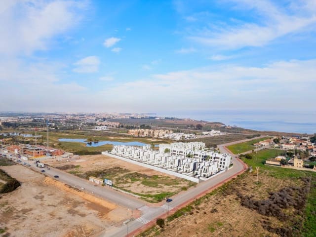 3 slaapkamer Villa te koop in Las Lomas de Rame - Bahía Bella, Los Alcázares met zwembad garage - € 645.000 (Ref: 10124325)