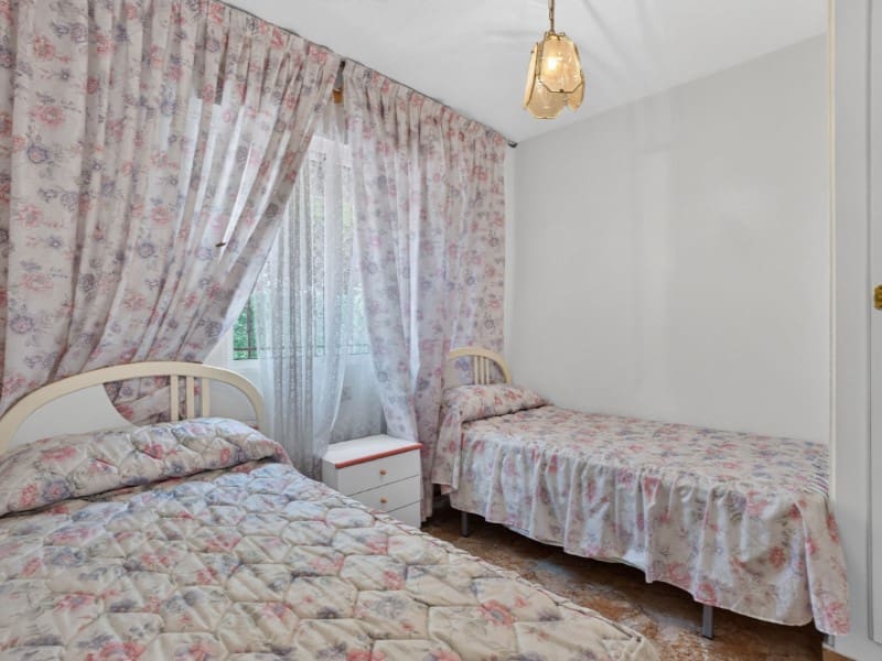 3 quarto Casa em Banda para venda em Torrevieja com piscina - 184 000 € (Ref: 10131448)