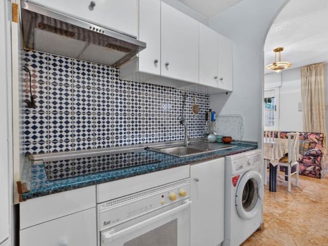 3 Zimmer Haus zu verkaufen in El Chaparral - La Siesta - La Torreta, Torrevieja mit Pool - 184.000 € (Ref: 10131448)